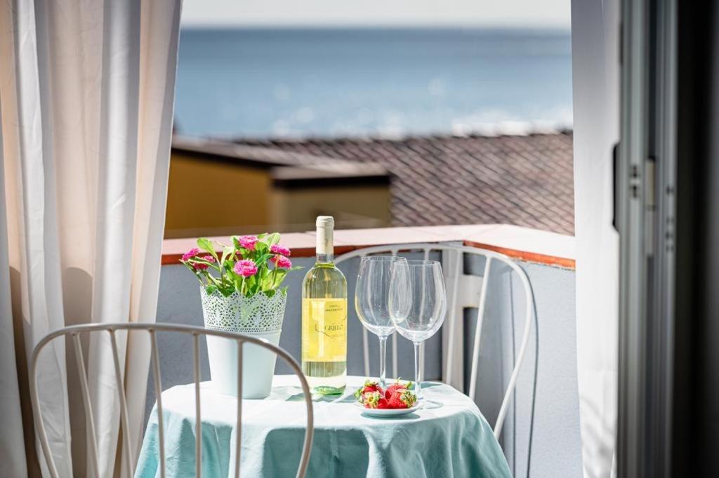 Aroma Di Naxos Apartment Джардини Наксос Екстериор снимка